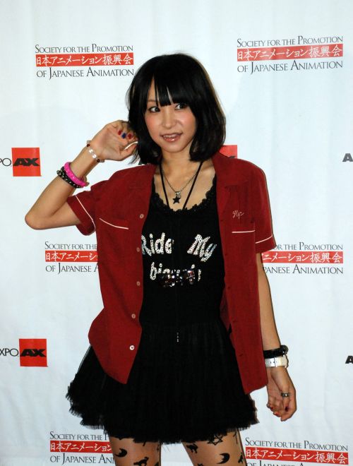 LiSA ca sĩ - tại anime expo năm 2012 LiSA ca sĩ - tại anime expo năm 2012